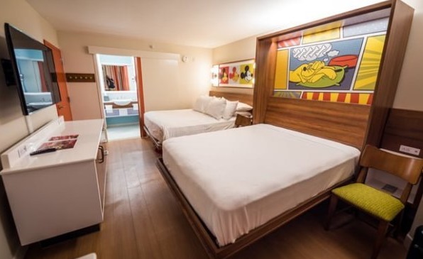 This image has an empty alt attribute; its file name is pop-century-new-renovated-rooms-disney-world-535.jpg