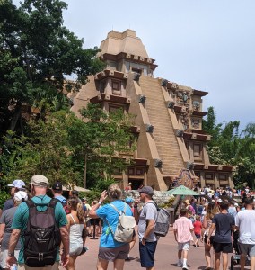 Epcot Mexico crowds