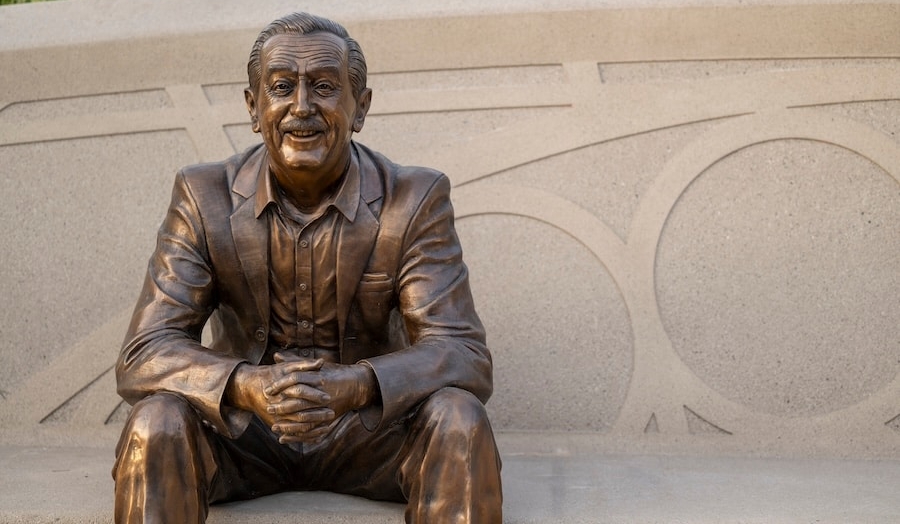 Walt Disney statue